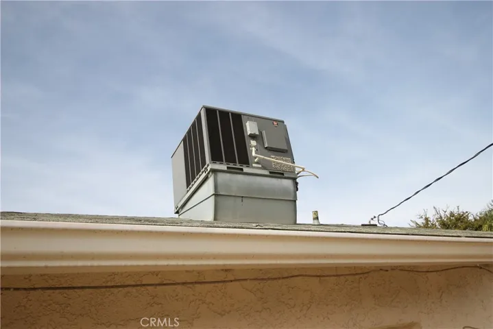 1602 Hurrle Street, Bakersfield, California 93308