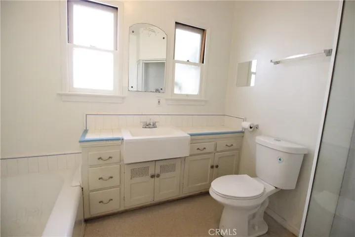 1602 Hurrle Street, Bakersfield, California 93308