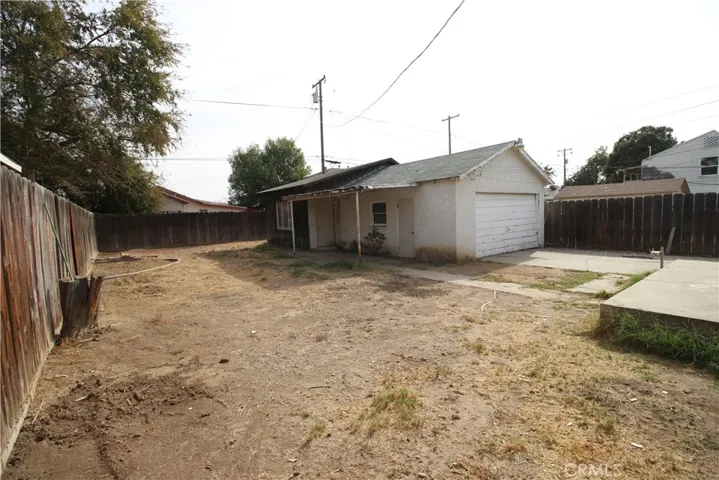 1602 Hurrle Street, Bakersfield, California 93308