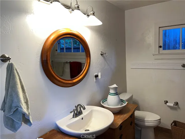 2279 Pineridge Drive, Cambria, California 93428