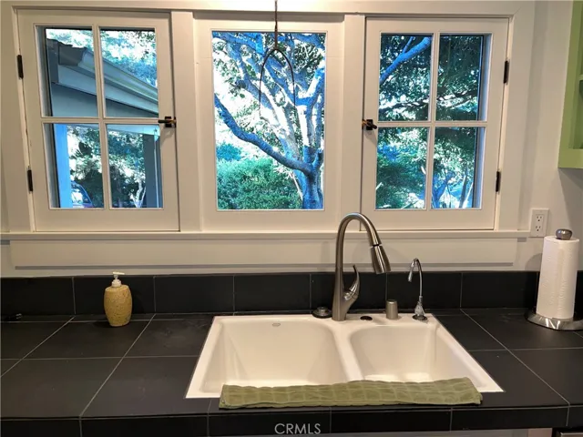 2279 Pineridge Drive, Cambria, California 93428
