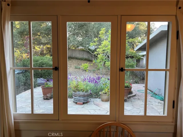 2279 Pineridge Drive, Cambria, California 93428