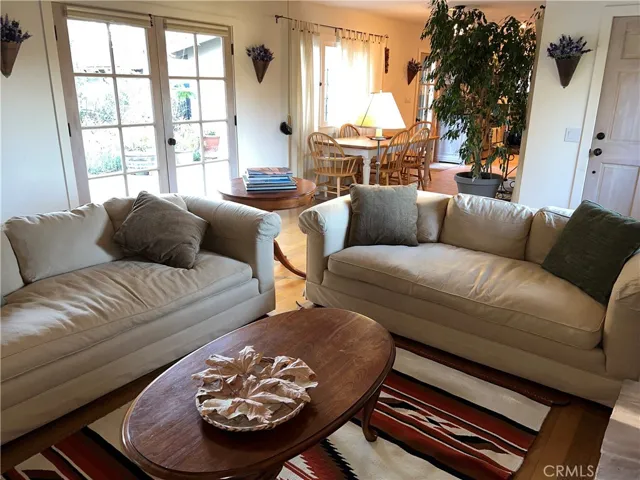 2279 Pineridge Drive, Cambria, California 93428