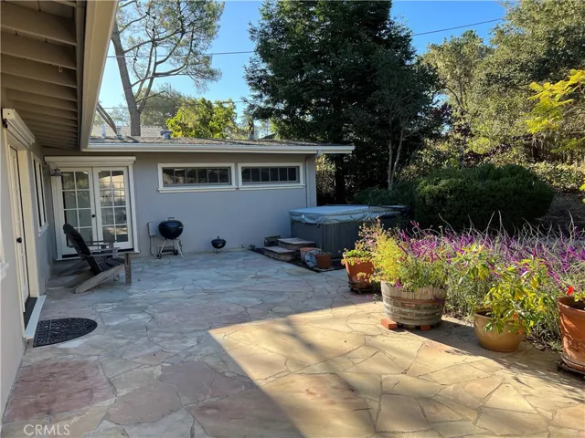 2279 Pineridge Drive, Cambria, California 93428