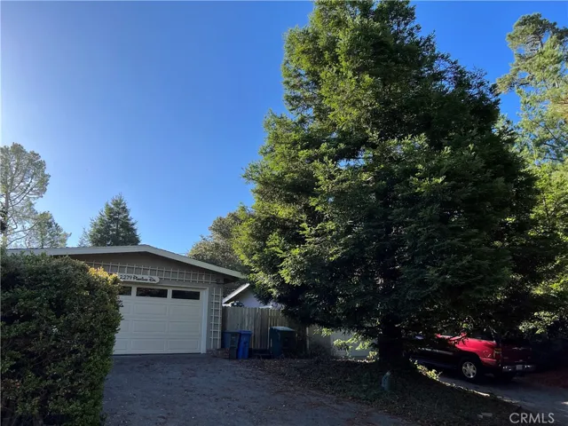 2279 Pineridge Drive, Cambria, California 93428