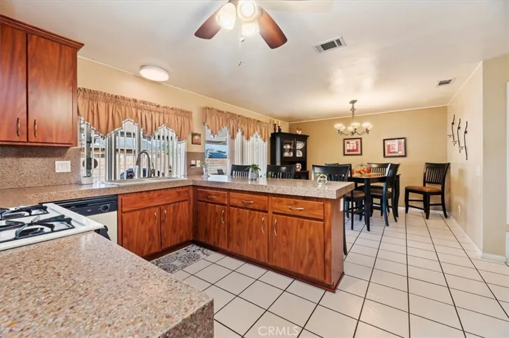 1381 W Alru Street, Bloomington, California 92316