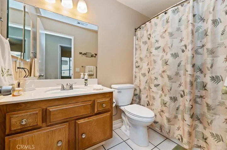 1381 W Alru Street, Bloomington, California 92316