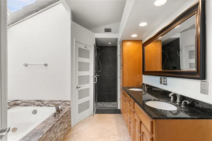 3371 Amy Drive, Corona, California 92882