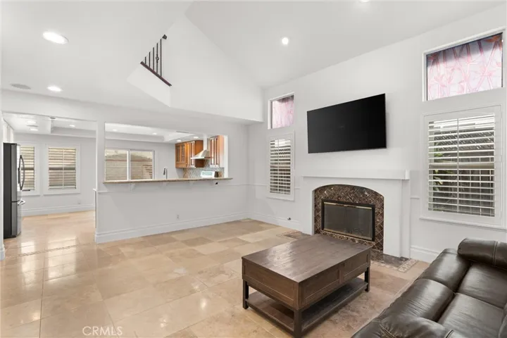 3371 Amy Drive, Corona, California 92882