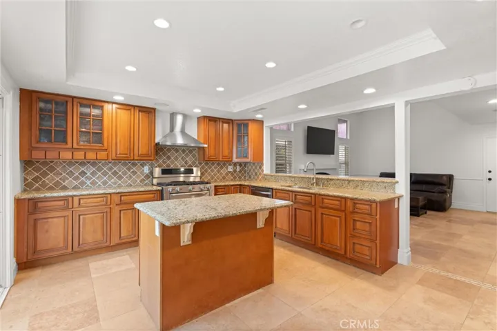 3371 Amy Drive, Corona, California 92882
