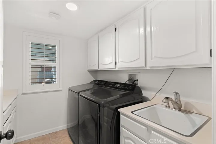 3371 Amy Drive, Corona, California 92882