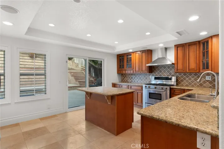 3371 Amy Drive, Corona, California 92882