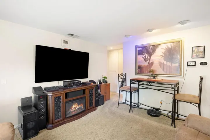 549 Cassatt Way, San Jose, California 95125