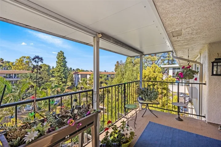 2393 Via Mariposa West 3c, Laguna Woods, California 92637