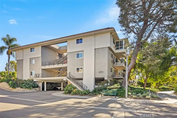 2393 Via Mariposa West 3c, Laguna Woods, California 92637
