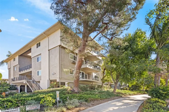 2393 Via Mariposa West 3c, Laguna Woods, California 92637