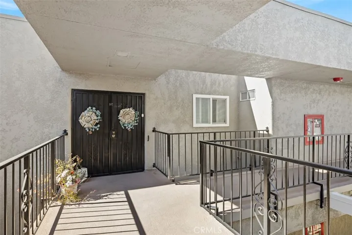2393 Via Mariposa West 3c, Laguna Woods, California 92637