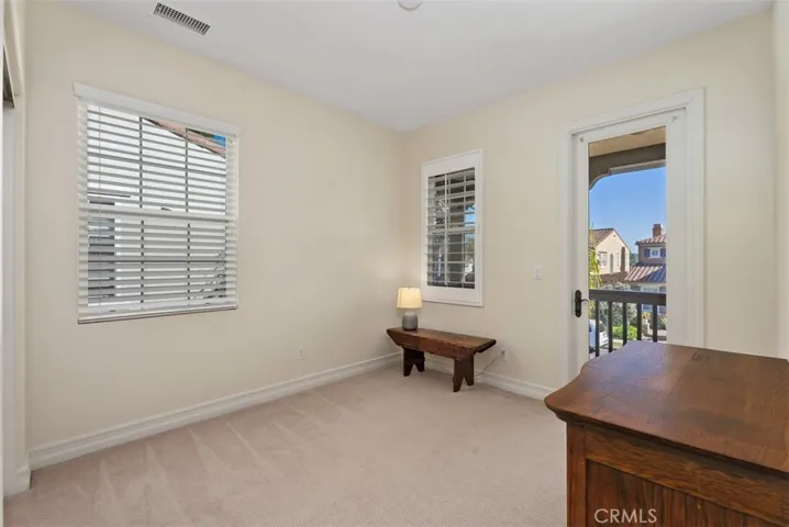 Front upstairs bedroom1