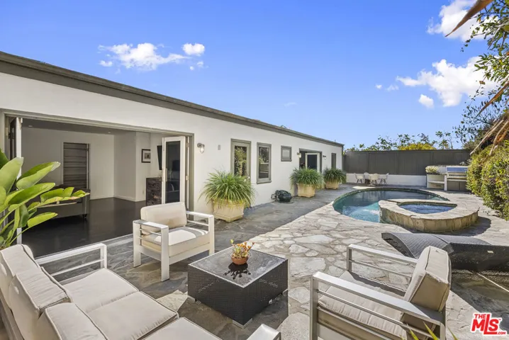 1523 1/2 N Doheny Drive, Los Angeles, California 90069