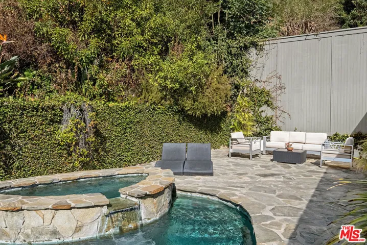 1523 1/2 N Doheny Drive, Los Angeles, California 90069