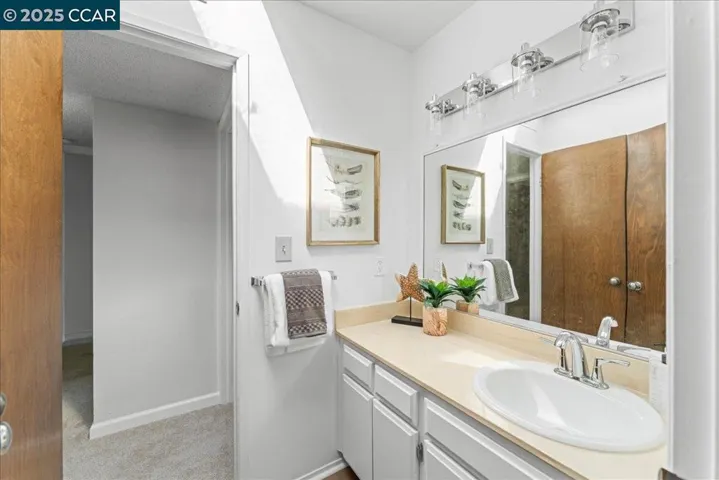 Upstairs Bathroom