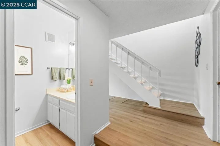 Step in to your 3 Bed 1.5 Bath Home!