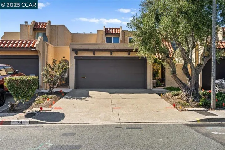 74 Villa Dr, San Pablo, California 94806