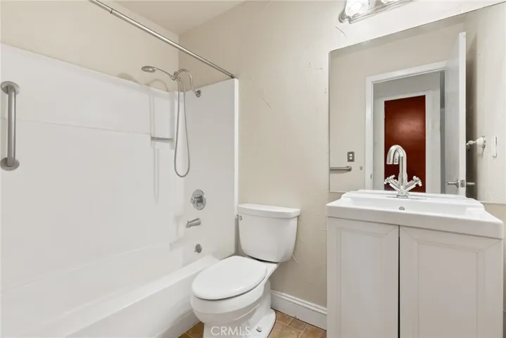 3030 Silverbell Road, Chico, California 95973