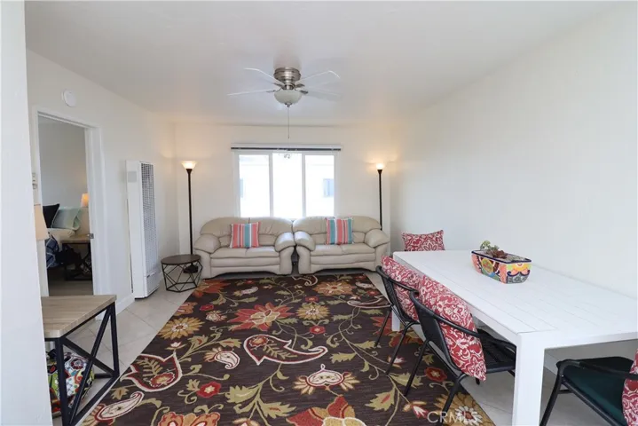 330 Avenida Cabrillo 2, San Clemente, California 92672