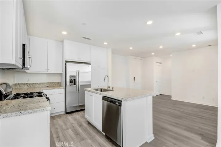 4127 E Circle Paseo 202, Ontario, California 91764