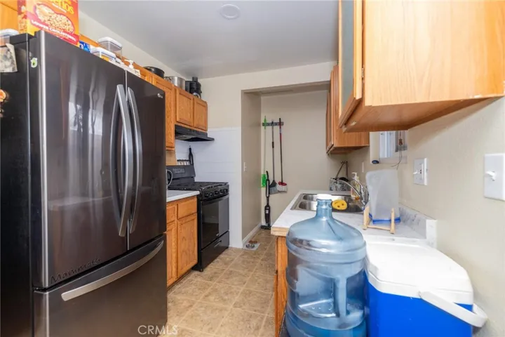 Kitchen- Back House