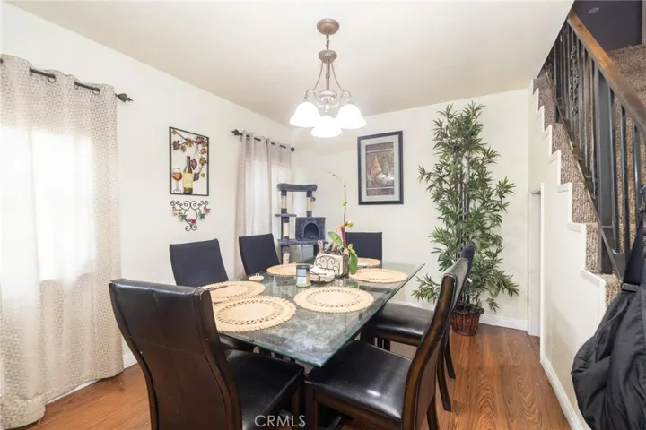 DIning Room-Front House