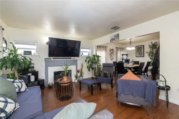 Living Room-Front house