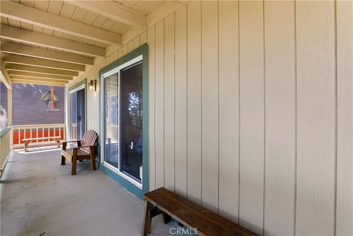31505 Circle View, Running Springs, California 92382