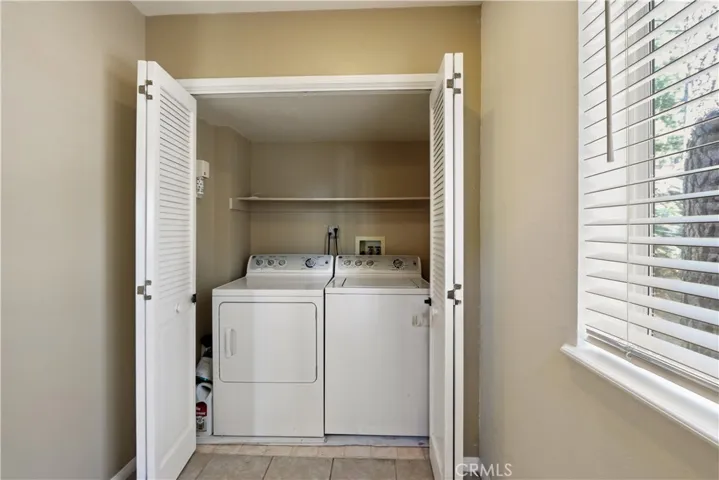 31505 Circle View, Running Springs, California 92382