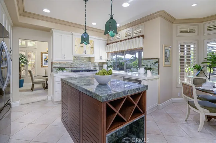 5555 Meadow Lake Lane, Yorba Linda, California 92887