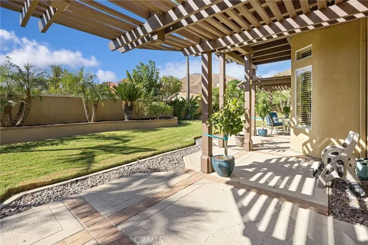 5555 Meadow Lake Lane, Yorba Linda, California 92887