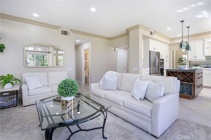 5555 Meadow Lake Lane, Yorba Linda, California 92887