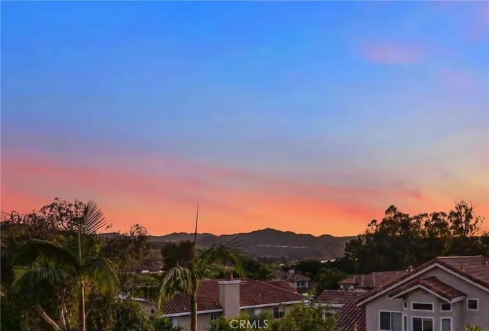 5555 Meadow Lake Lane, Yorba Linda, California 92887