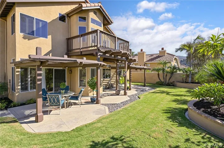5555 Meadow Lake Lane, Yorba Linda, California 92887