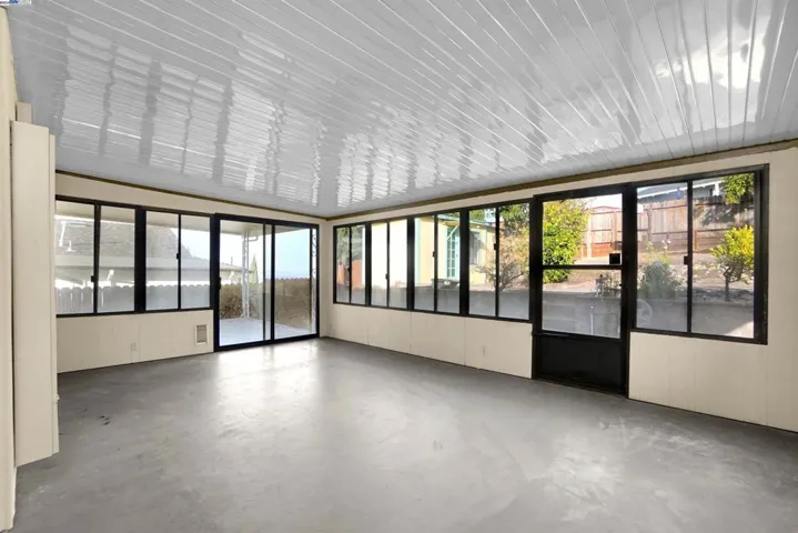 2427 Easy Street, San Leandro, California 94578