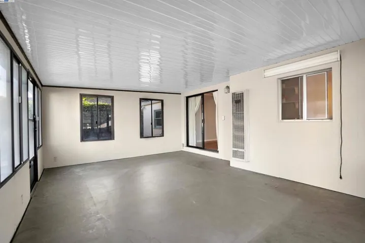 2427 Easy Street, San Leandro, California 94578