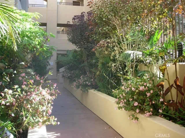 1301 Cabrillo Avenue 411, Torrance, California 90501