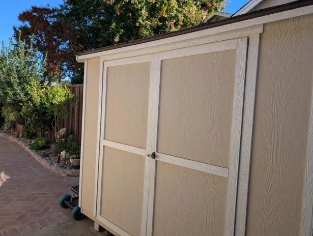 1046 Harvest Circle, Pleasanton, California 94566