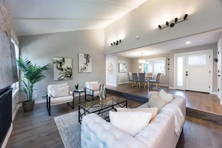 1046 Harvest Circle, Pleasanton, California 94566