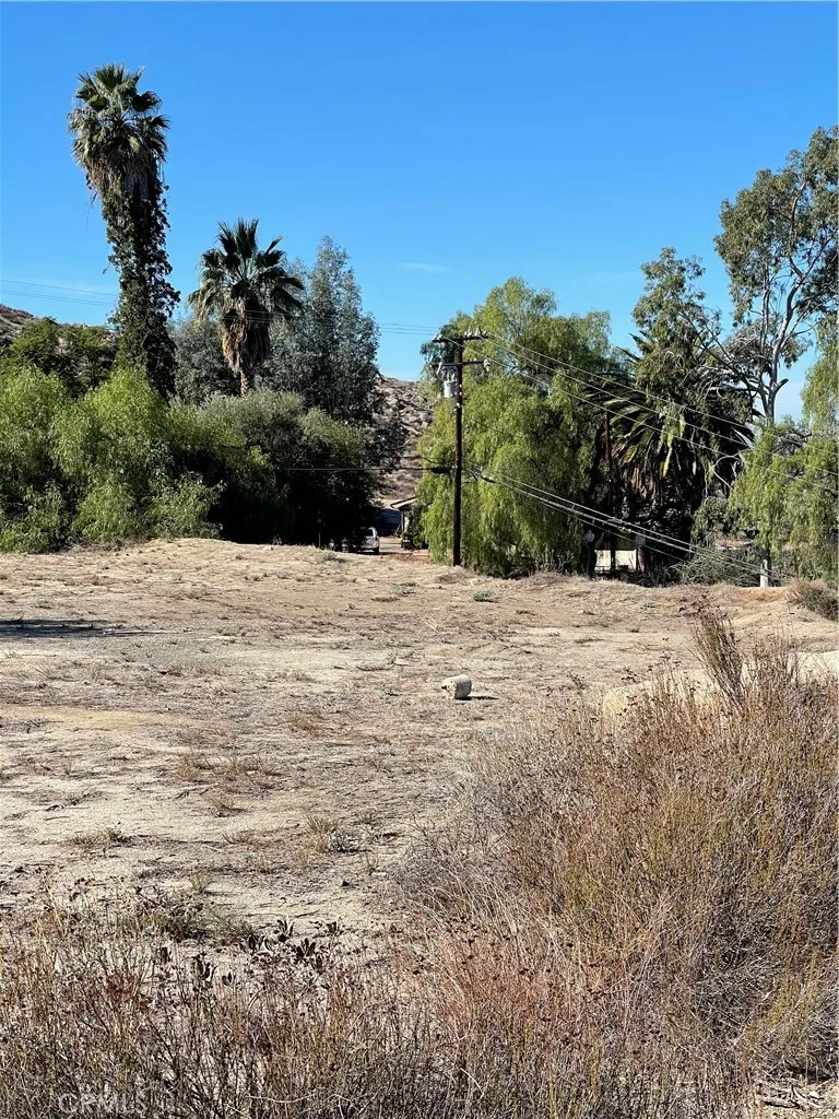 Huge graded building pad.