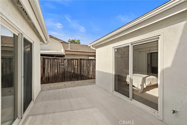 Private patio acessible to master, bedroom 2 and living room.
