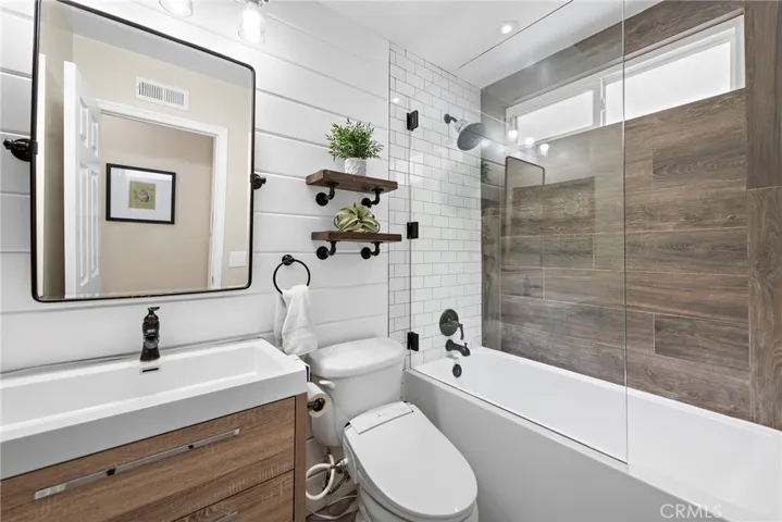 25386 Serena Court, Mission Viejo, California 92691
