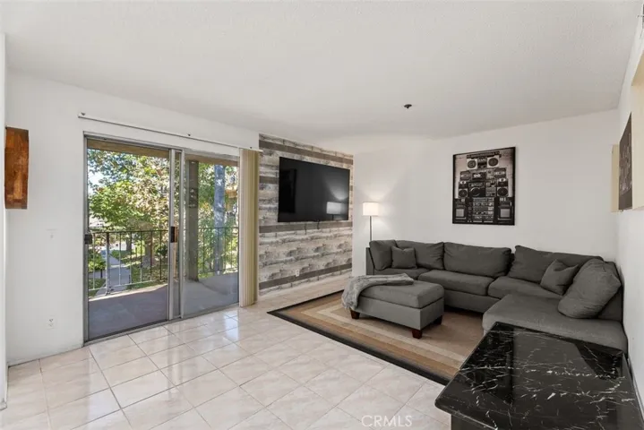 4201 W 5th Street 225, Santa Ana, California 92703
