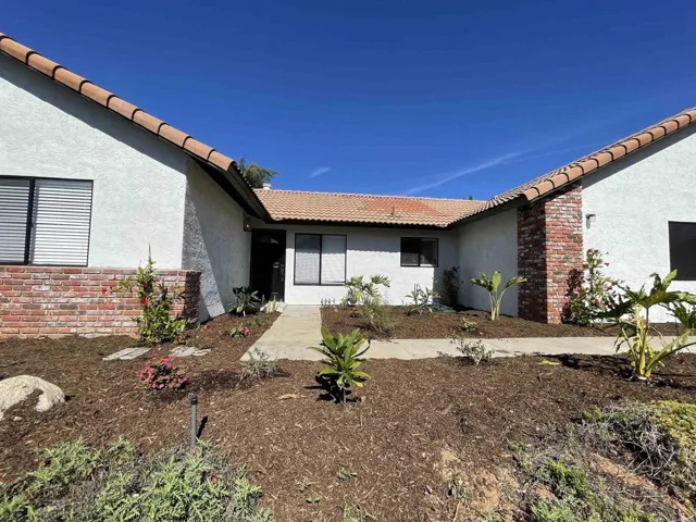 1340 Via Feliz, Fallbrook, California 92028